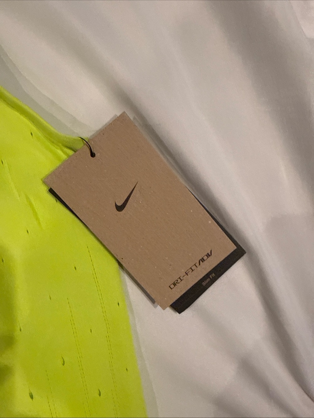 NWT Nike Dri-FIT ADV AeroSwift Running Women's XS Singlet Cyber Green FN2504 - Picture 3 of 8